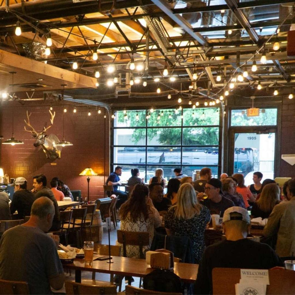 Festoon Lighting in Restaurant