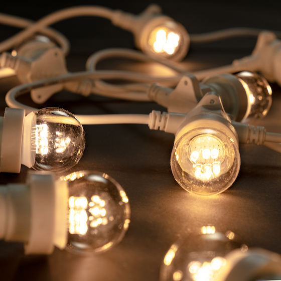 Low voltage white string lights