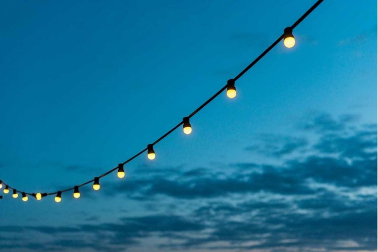 Hire festoon lights for your commercial event
